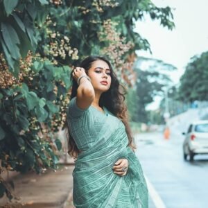 woman, sari, fashion, saree, traditional, clothing, silk, cotton, dress, female, girl, beautiful, model, pose, indian, outdoors, portrait, india